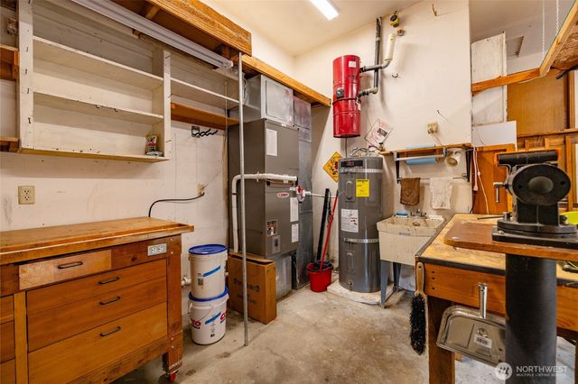 511 Kloshe Way, La Conner, WA 98257