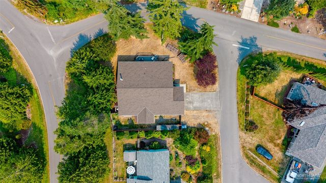 511 Kloshe Way, La Conner, WA 98257