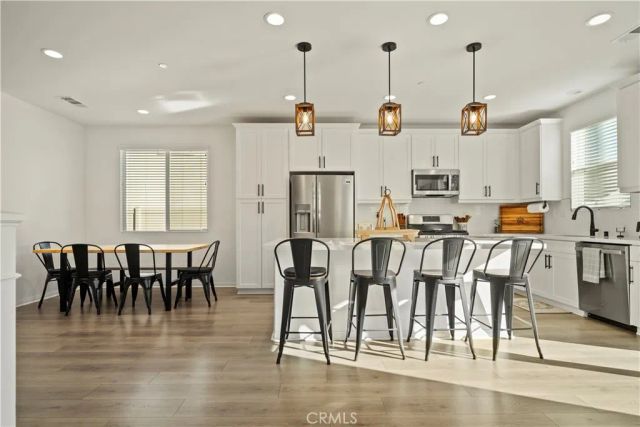 30295 Singer Ln, Menifee, CA 92584