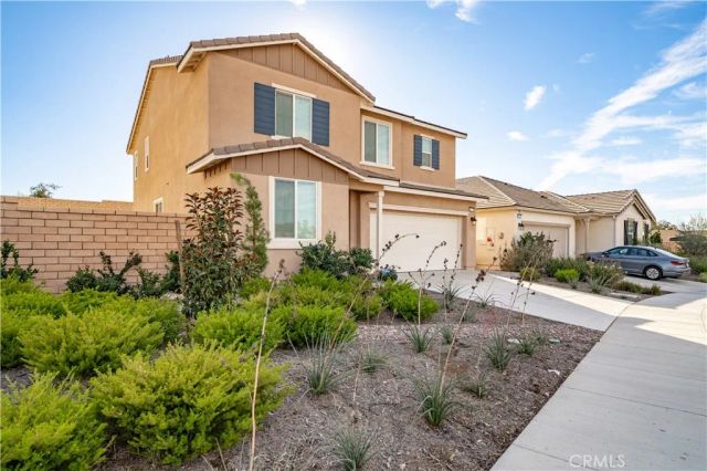 30295 Singer Ln, Menifee, CA 92584