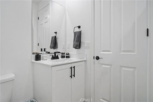 30295 Singer Ln, Menifee, CA 92584