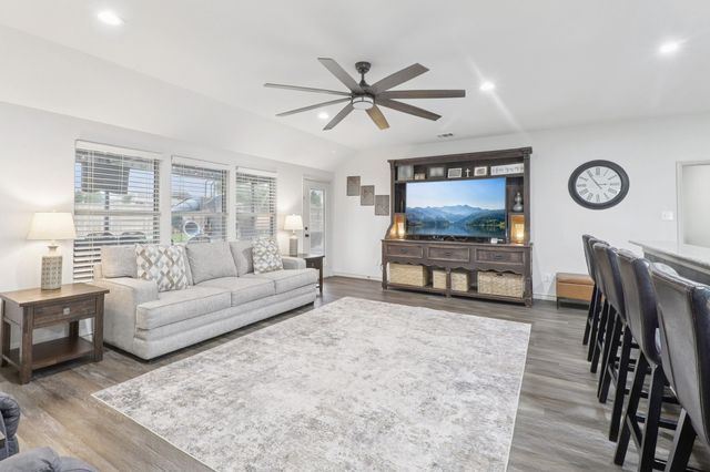 202 Southview Drive, Fate, TX 75189