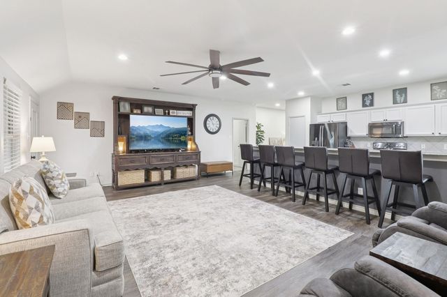 202 Southview Drive, Fate, TX 75189