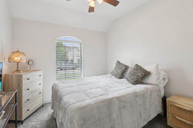 202 Southview Drive, Fate, TX 75189