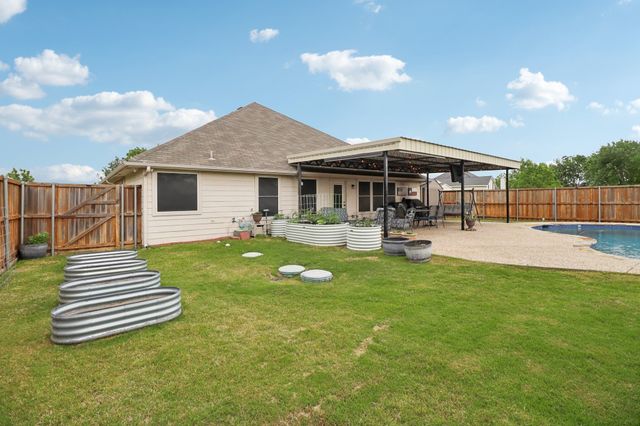 202 Southview Drive, Fate, TX 75189