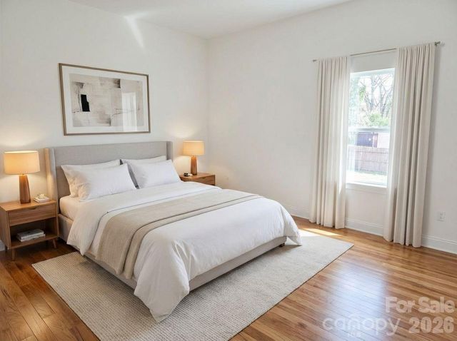 1820 N Hewitt Avenue, Newton, NC 28658