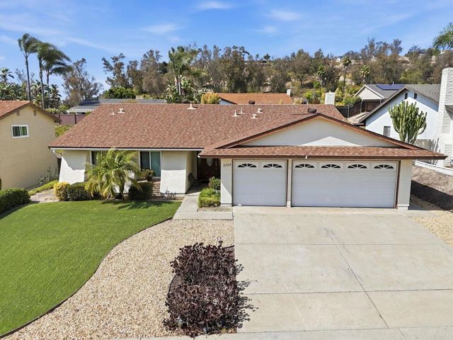 2324 Valley Lake Drive, El Cajon, CA 92020