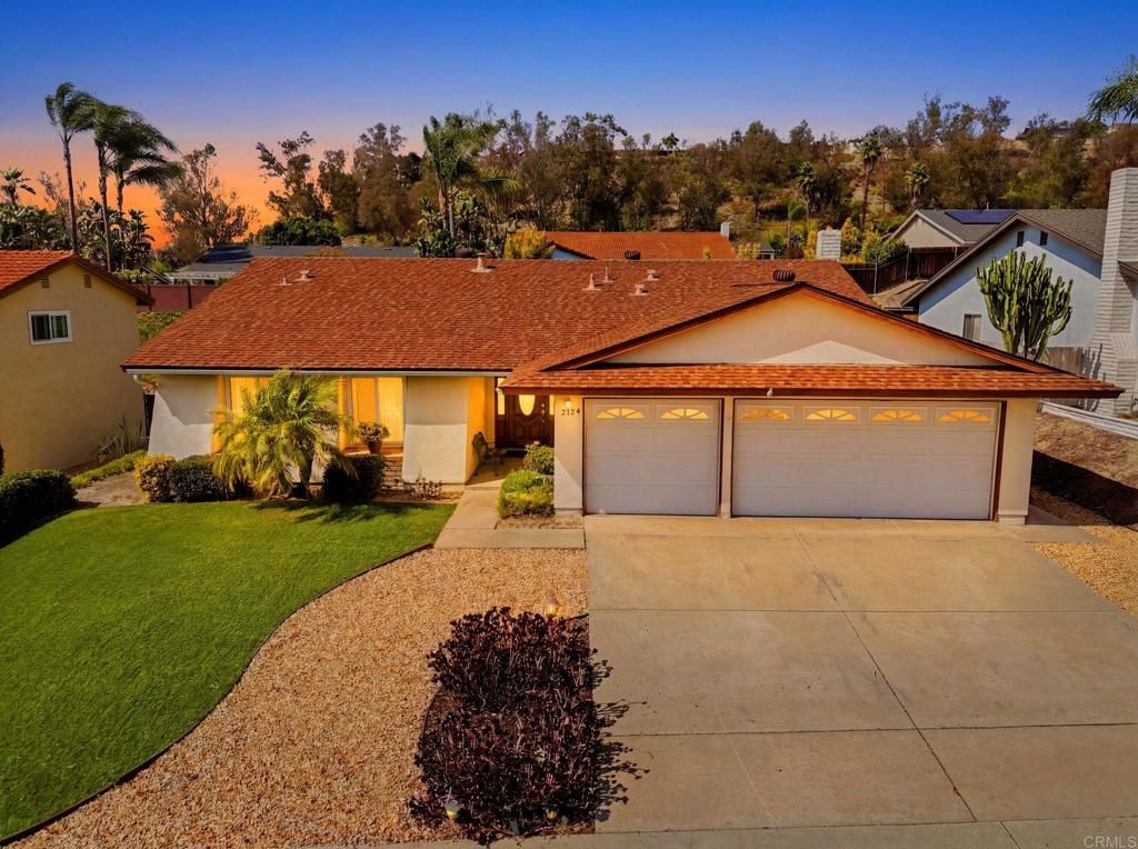 2324 Valley Lake Drive, El Cajon, CA 92020