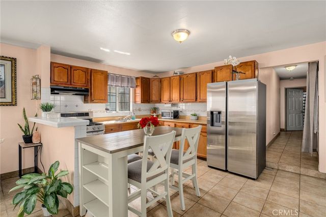 180 E 67th Street, Long Beach, CA 90805