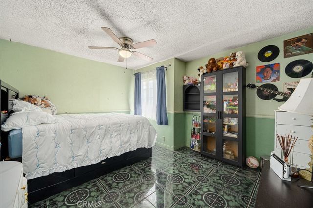 180 E 67th Street, Long Beach, CA 90805