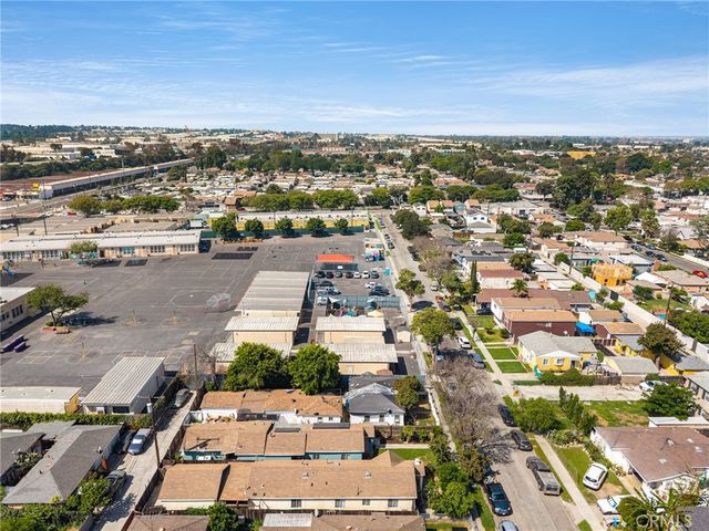 180 E 67th Street, Long Beach, CA 90805
