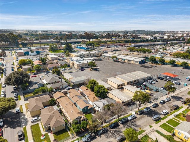 180 E 67th Street, Long Beach, CA 90805