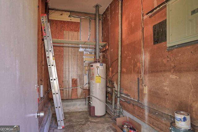 2444 E 39Th Street, Savannah, GA 31404