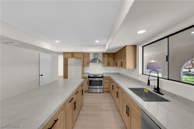 2880 Casey Drive, Las Vegas, NV 89120
