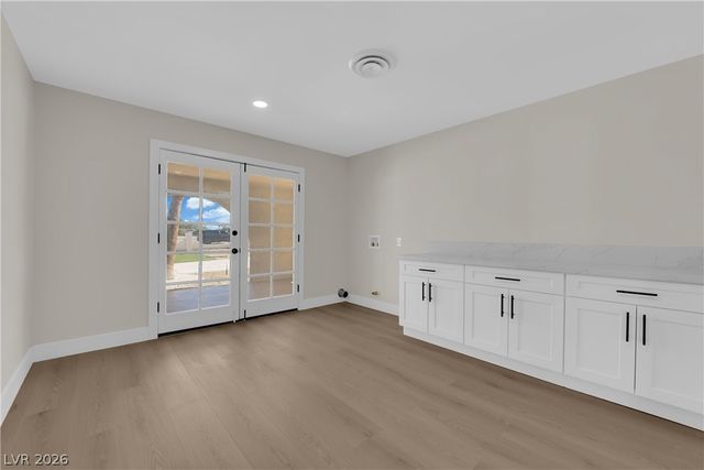 2880 Casey Drive, Las Vegas, NV 89120