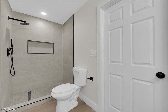 2880 Casey Drive, Las Vegas, NV 89120