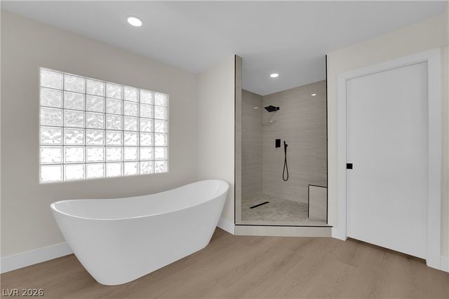 2880 Casey Drive, Las Vegas, NV 89120