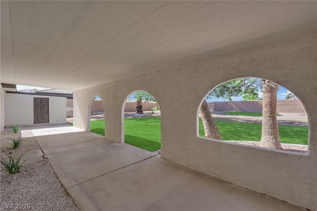 2880 Casey Drive, Las Vegas, NV 89120