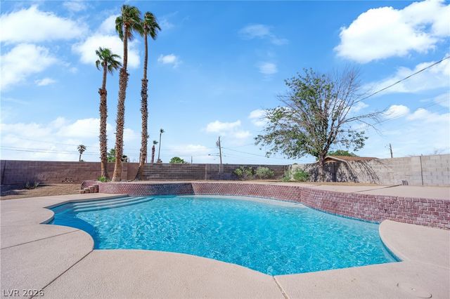 2880 Casey Drive, Las Vegas, NV 89120