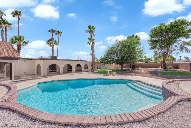 2880 Casey Drive, Las Vegas, NV 89120
