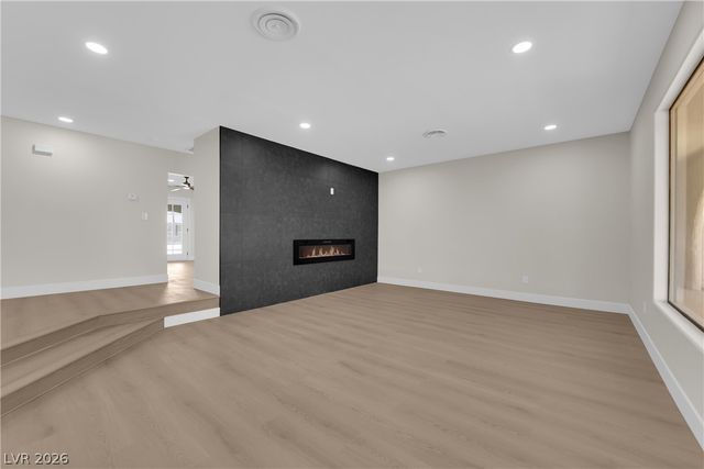 2880 Casey Drive, Las Vegas, NV 89120
