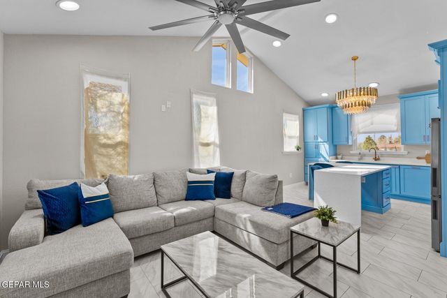 13130 SHAPLEIGH Place, Clint, TX 79836