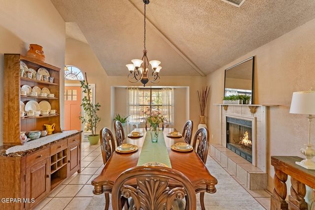 13130 SHAPLEIGH Place, Clint, TX 79836