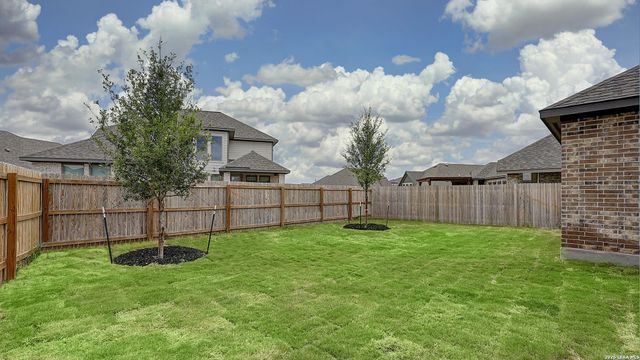 494 White Oak, Castroville, TX 78009