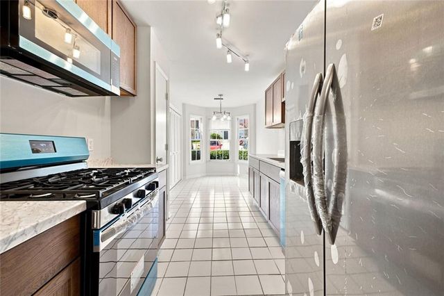 5038 Jenny Drive, Acworth, GA 30101