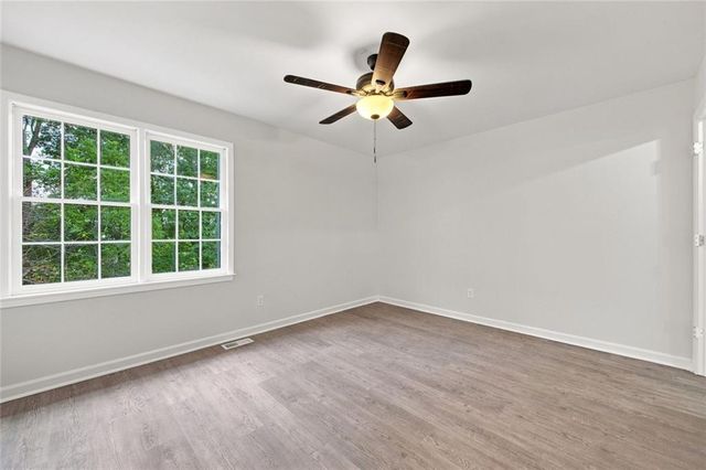 5038 Jenny Drive, Acworth, GA 30101