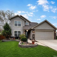 13226 Indiana Street, Grabill, IN 46741