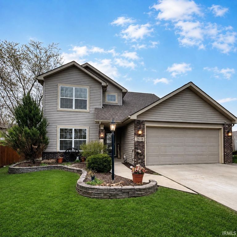 13226 Indiana Street, Grabill, IN 46741