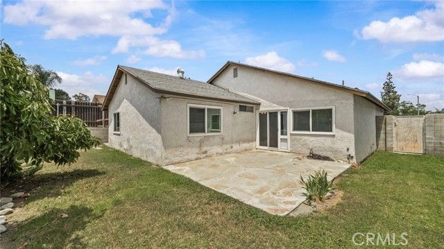 10060 Hillsborough Lane, Riverside, CA 92503
