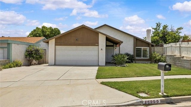 10060 Hillsborough Lane, Riverside, CA 92503