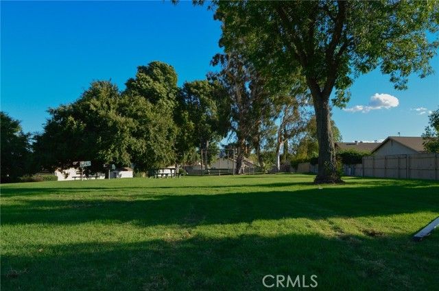 10060 Hillsborough Lane, Riverside, CA 92503