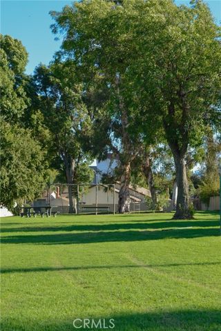 10060 Hillsborough Lane, Riverside, CA 92503