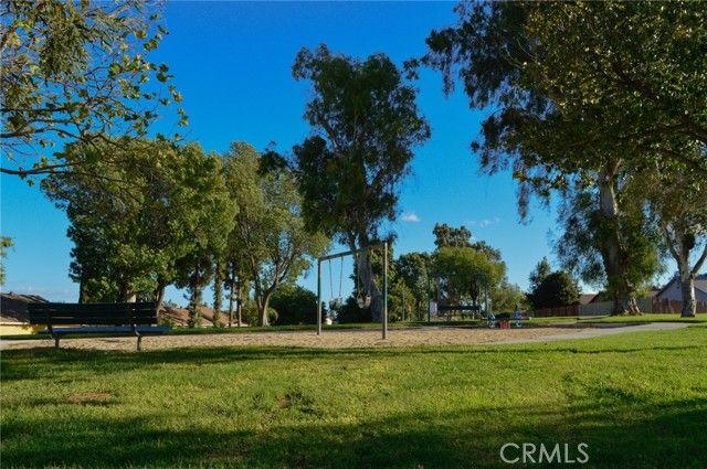 10060 Hillsborough Lane, Riverside, CA 92503