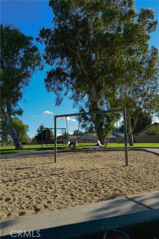 10060 Hillsborough Lane, Riverside, CA 92503