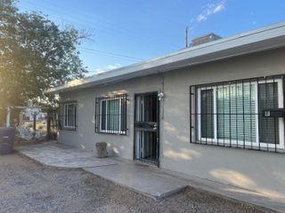 344 Tennessee Street NE B, Albuquerque, NM 87108