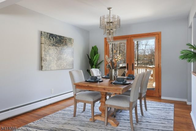 372 Willow Way, Clark Twp., NJ 07066