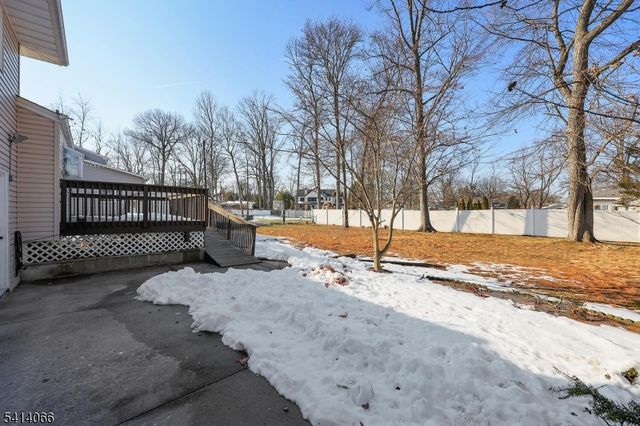 372 Willow Way, Clark Twp., NJ 07066