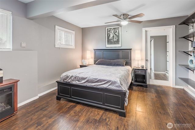 32916 26th Avenue SW, Federal Way, WA 98023