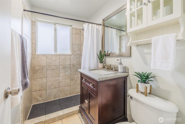 32916 26th Avenue SW, Federal Way, WA 98023