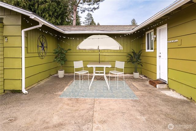 32916 26th Avenue SW, Federal Way, WA 98023