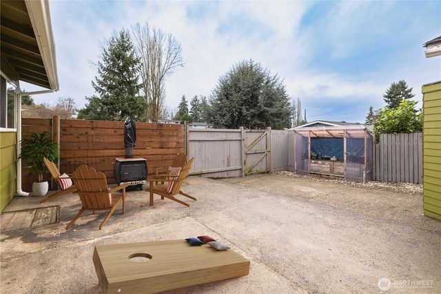 32916 26th Avenue SW, Federal Way, WA 98023