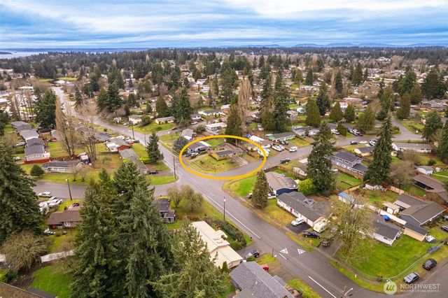 32916 26th Avenue SW, Federal Way, WA 98023