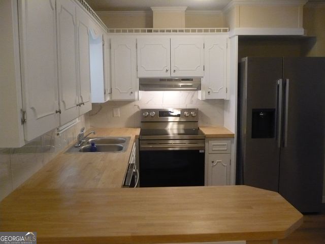 92 West Valley Drive, Fort Valley, GA 31030