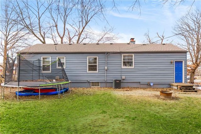 8513 Blue Ridge Boulevard, Kansas City, MO 64138