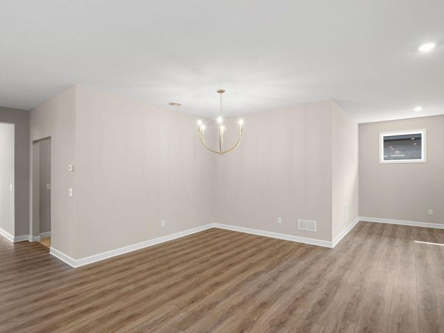 17721 Everest Avenue, Lakeville, MN 55044