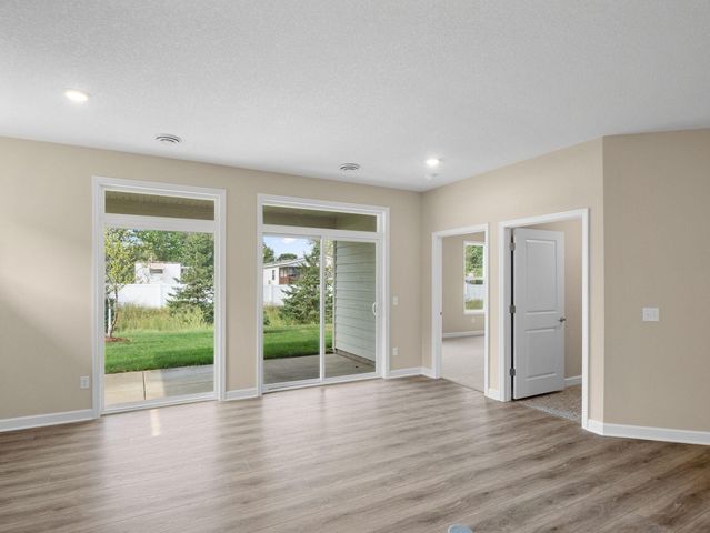 17721 Everest Avenue, Lakeville, MN 55044